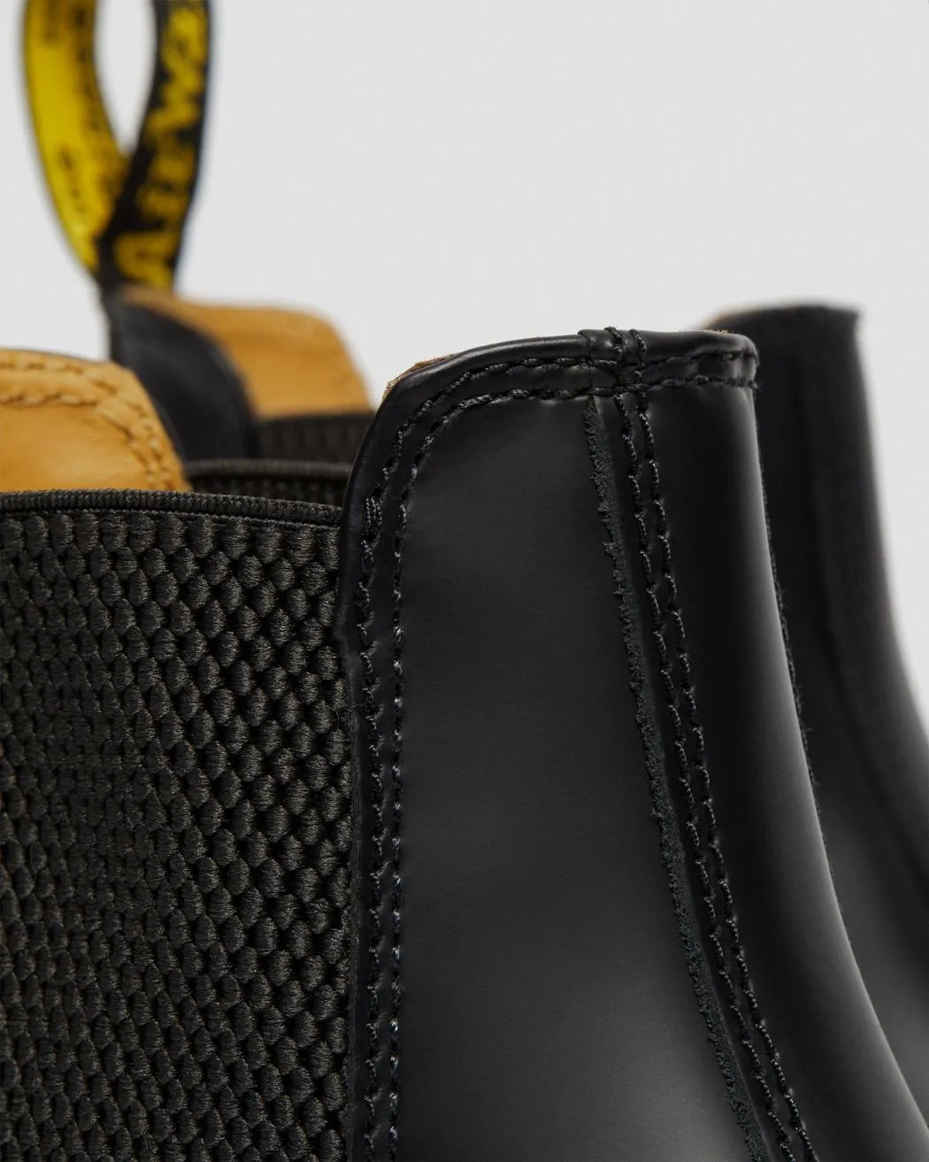 2976 Yellow Stitch Smooth Leather Chelsea Boots - Black Vintage