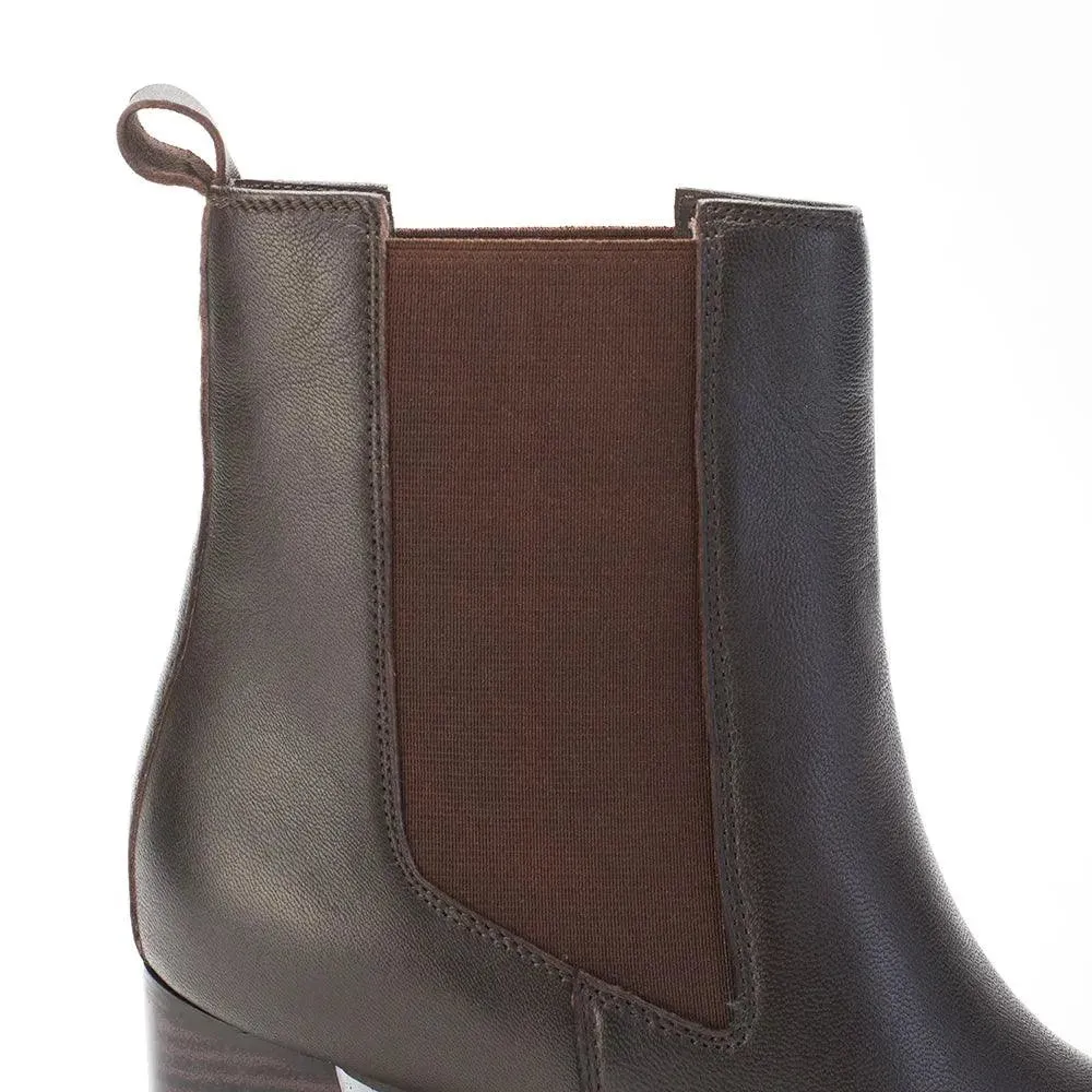 Ava Leather Chelsea Boots
