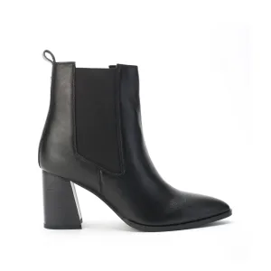 Ava Leather Chelsea Boots