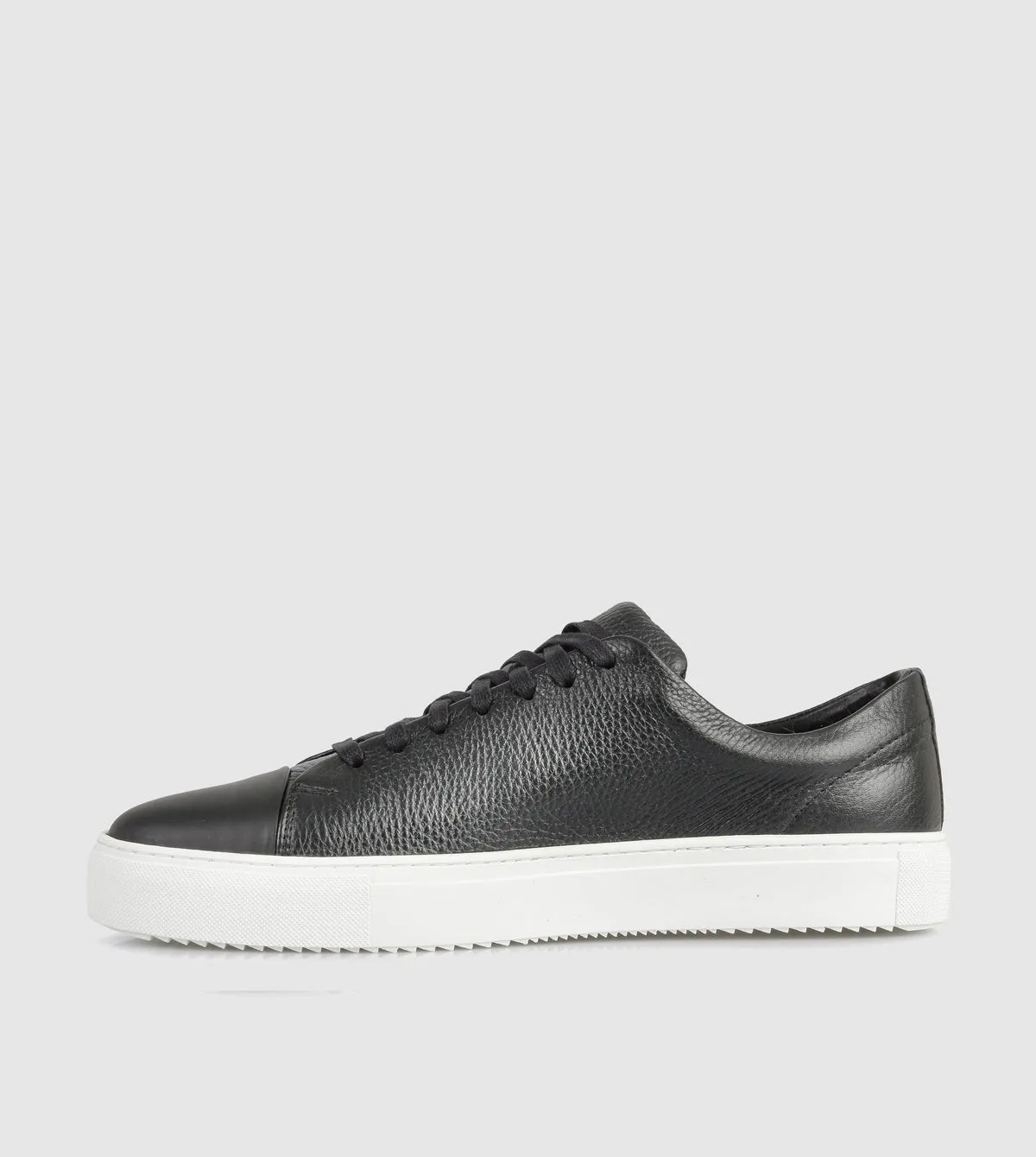 Barry Sneakers by Brando