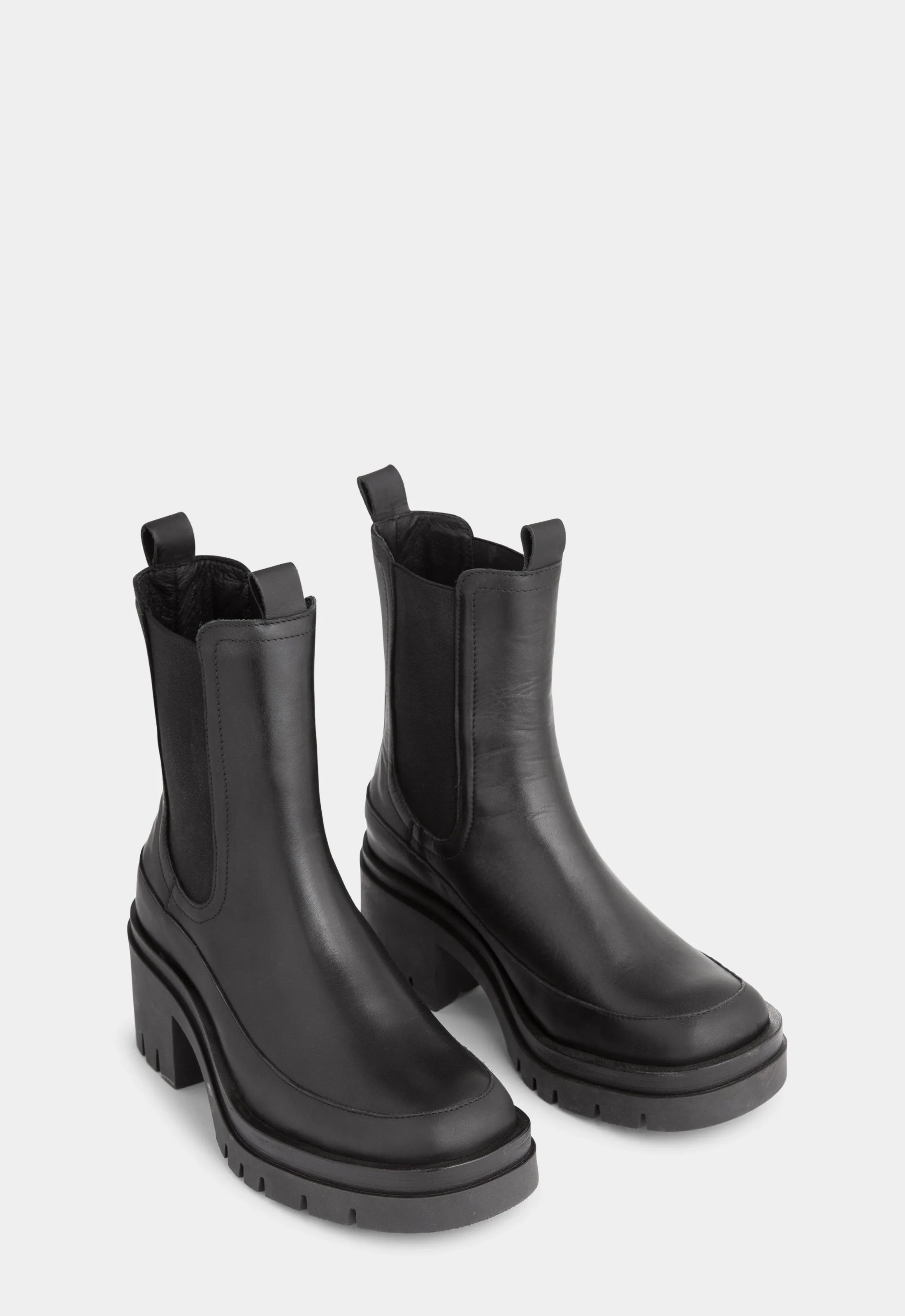 Iris - Black