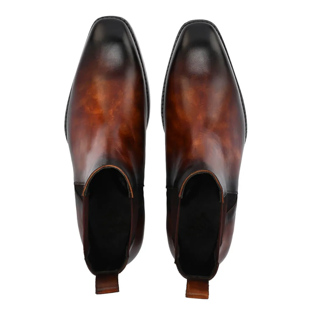 Marble-Gloss Masterpiece: Men’s Hand-Patina Chelsea Boots in Cognac