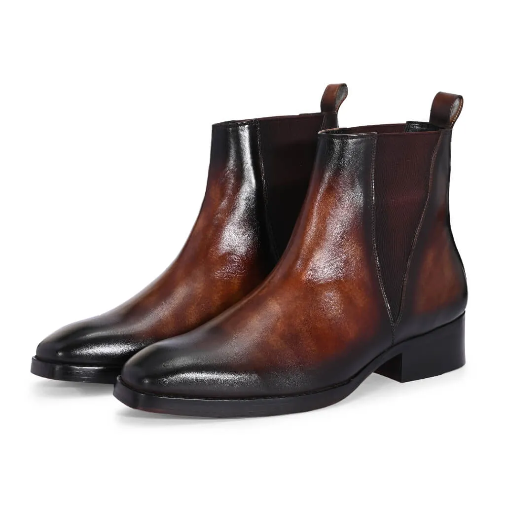 Marble-Gloss Masterpiece: Men’s Hand-Patina Chelsea Boots in Cognac