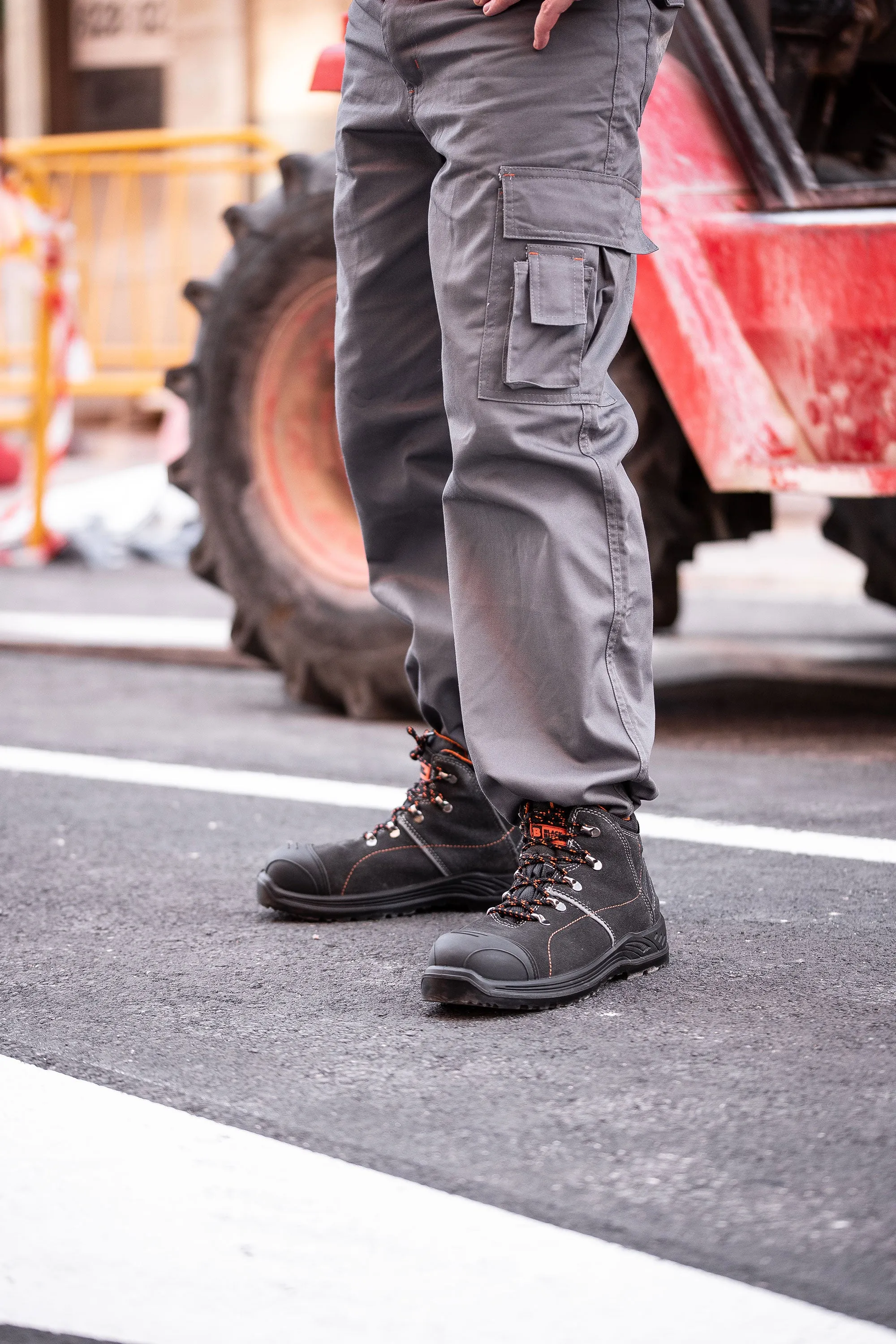 Mens Safety Boots | Work Shoes | Suede Steel Toe Cap | S3 SRC 4401