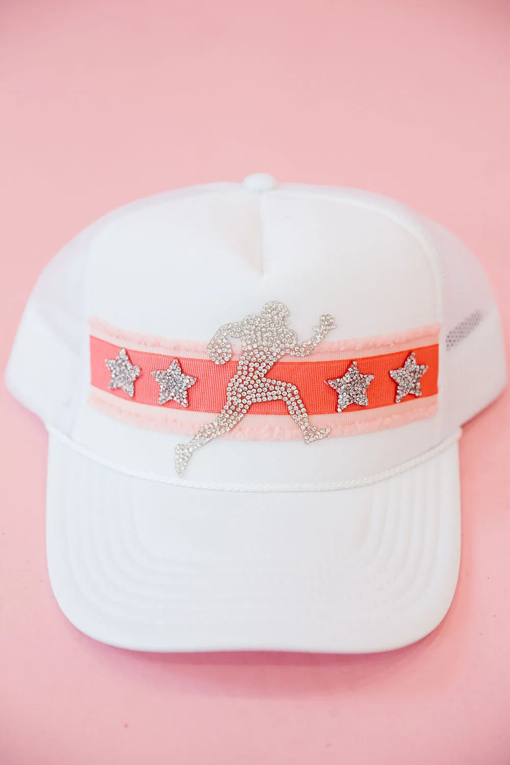 TEAM PLAYER WHITE TRUCKER HAT