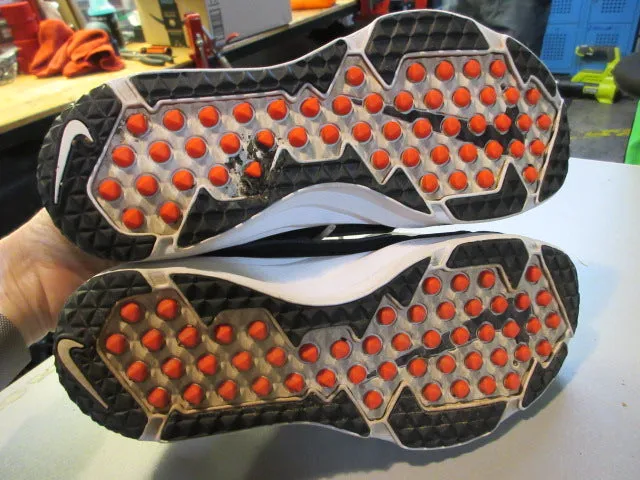 Used Kids Nike Turf Baseball Cleats Size 3.5