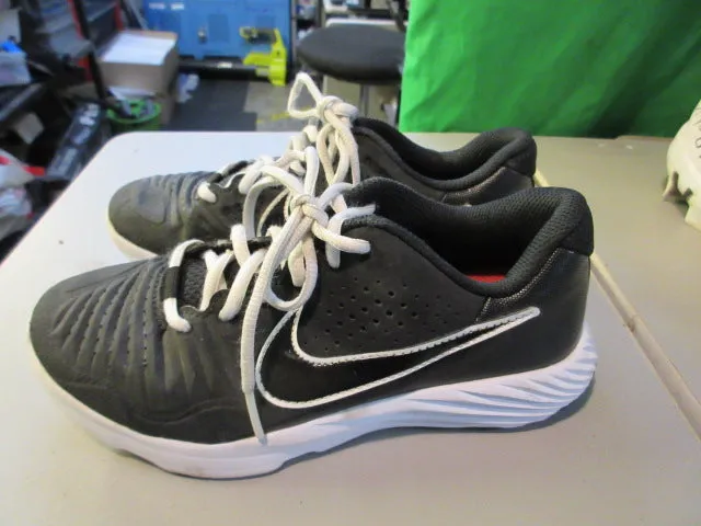 Used Kids Nike Turf Baseball Cleats Size 3.5